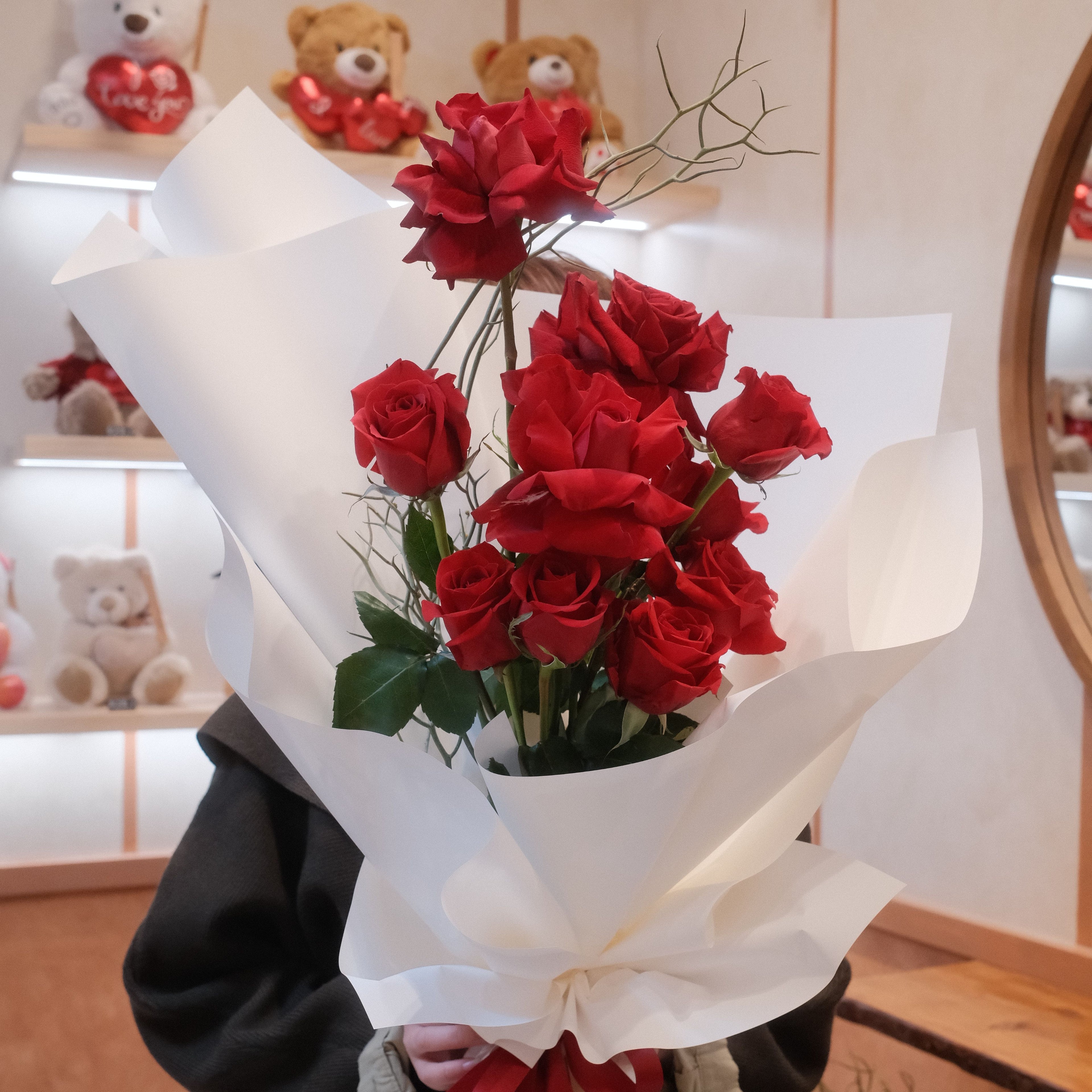 Crimson Kiss crimson rose bouquet, a romantic gift for anniversaries